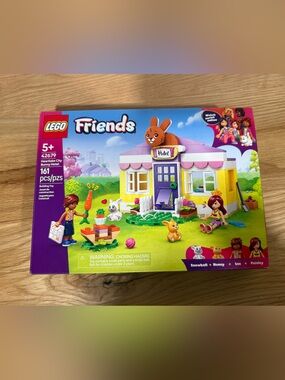 Lego Friends Heartlake City Bunny Hotel Lego - Pink Purple Yellow White